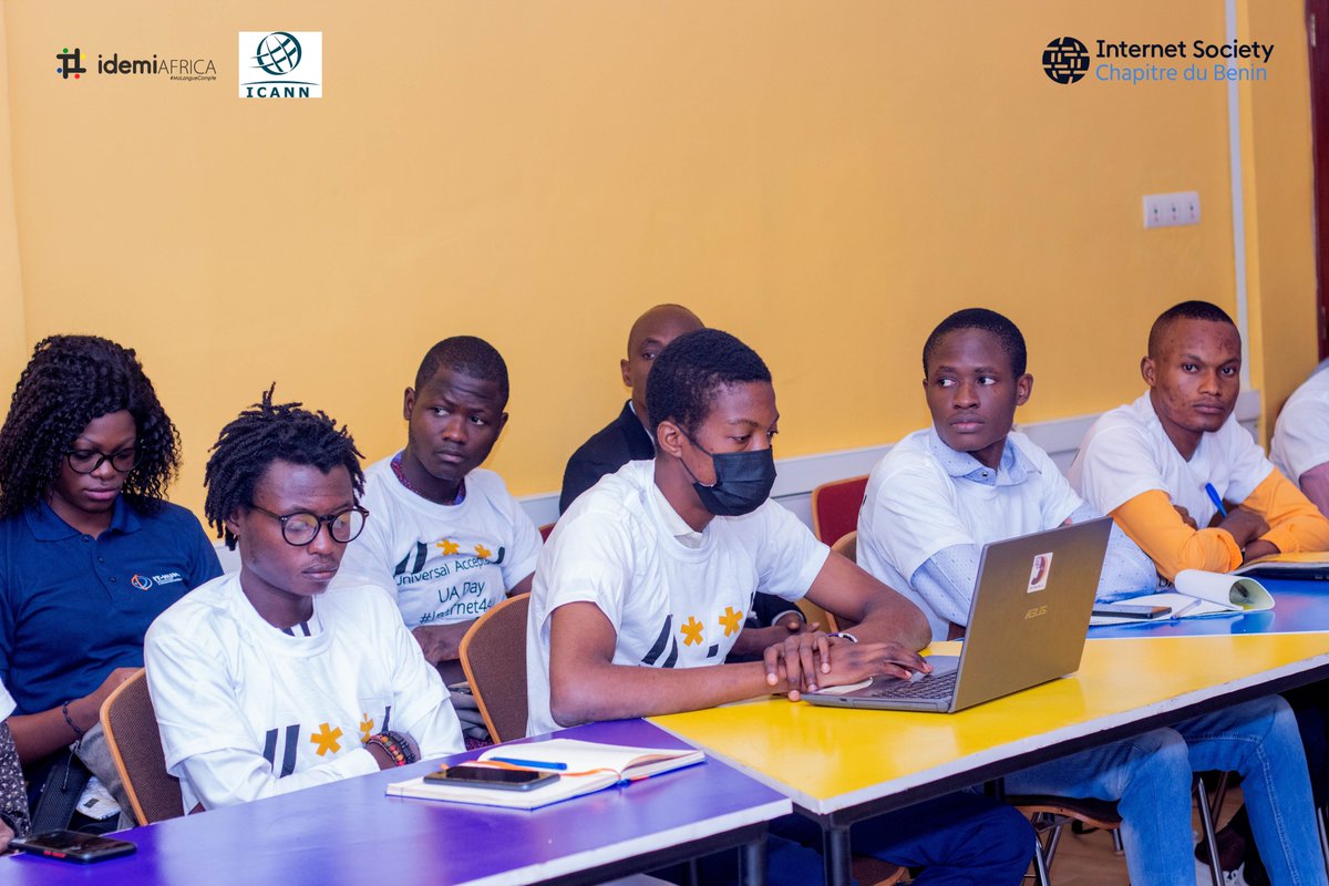 Notre workshop se poursuit. Tous ensemble pour la promotion des langues locales sur #Internet.
<a href="/ICANN/">ICANN</a> <a href="/IdemiAfrica/">Idemi Africa</a> <a href="/numeriquebenin/">Ministère du Numérique et de la Digitalisation</a> <a href="/BeninFgi/">FGI Bénin</a> <a href="/internetsociety/">Internet Society</a>