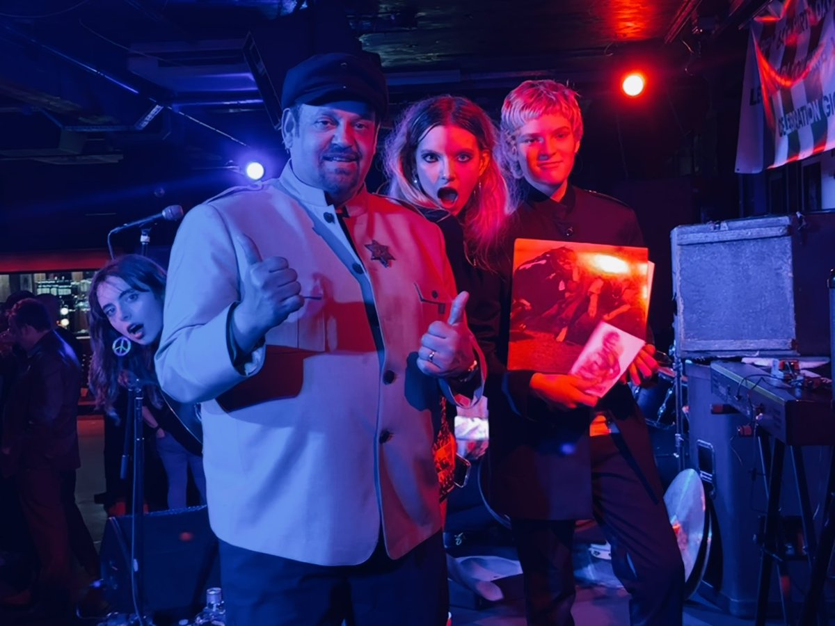 We were partying at <a href="/100clubLondon/">The 100 Club</a> last night with <a href="/dsouza_derek/">Derek D'Souza</a> 🎈

We still love him even though he is 64…!

#beatlesparty #birthdaybash