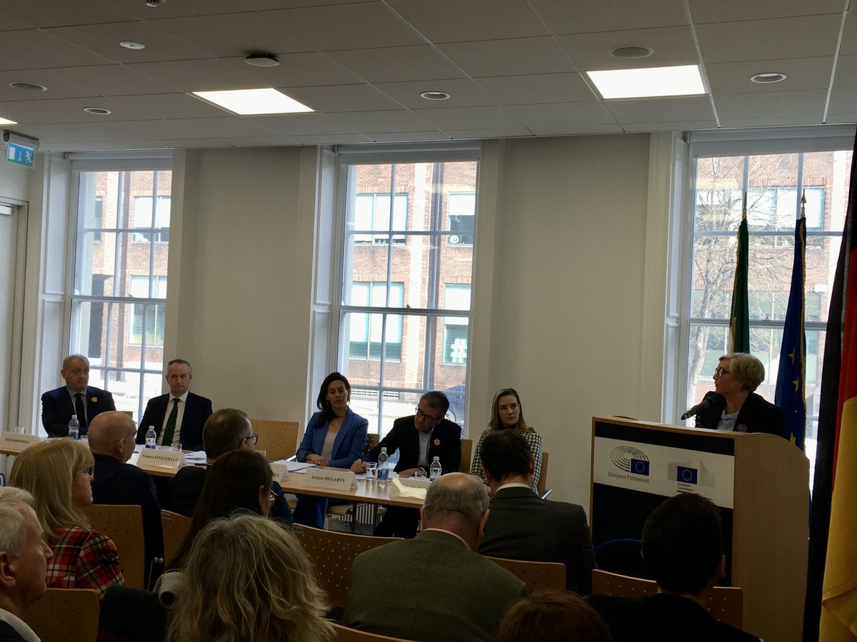 SBCIreland's tweet photo. We celebrate 50 Years of the Single Market and the benefits and unparallel #trade opportunities it offers to #Irish #businesses. 🇪🇺🇮🇪
👍In the SBCI, we are focused on providing #funding support to #SMEs to stay competitive, #innovate and thrive in the domestic and global market. https://t.co/MP8FLmc8w8