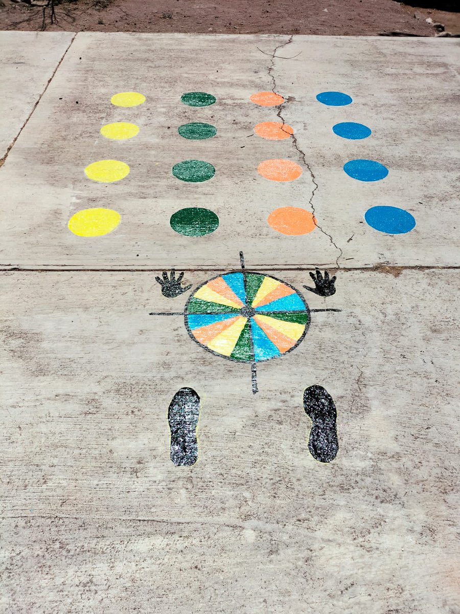 knowleddge's tweet image. El día de hoy el equipo de Educación Física Estatal le dio color a la escuela &quot;Justo Sierra&quot; del poblado Alamillo Galeana, en Rodeo. Los juegos tradicionales no solo divierten a los alumnos, sino que son un recurso de enseñanza y aprendizaje muy valioso. #educamosconvalor