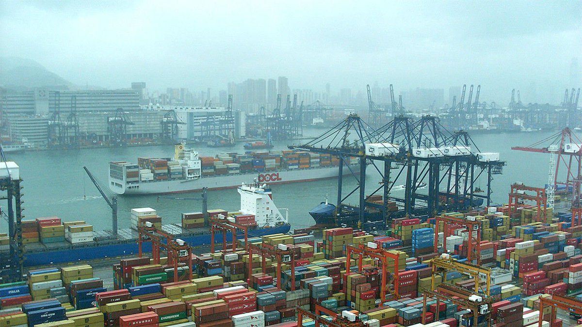 Dialog_UA's tweet image. Китай начал блокировать отгрузку товаров в Россию после визита Си Цзиньпина в Москву   news.dialog.ua/270355_1679665…