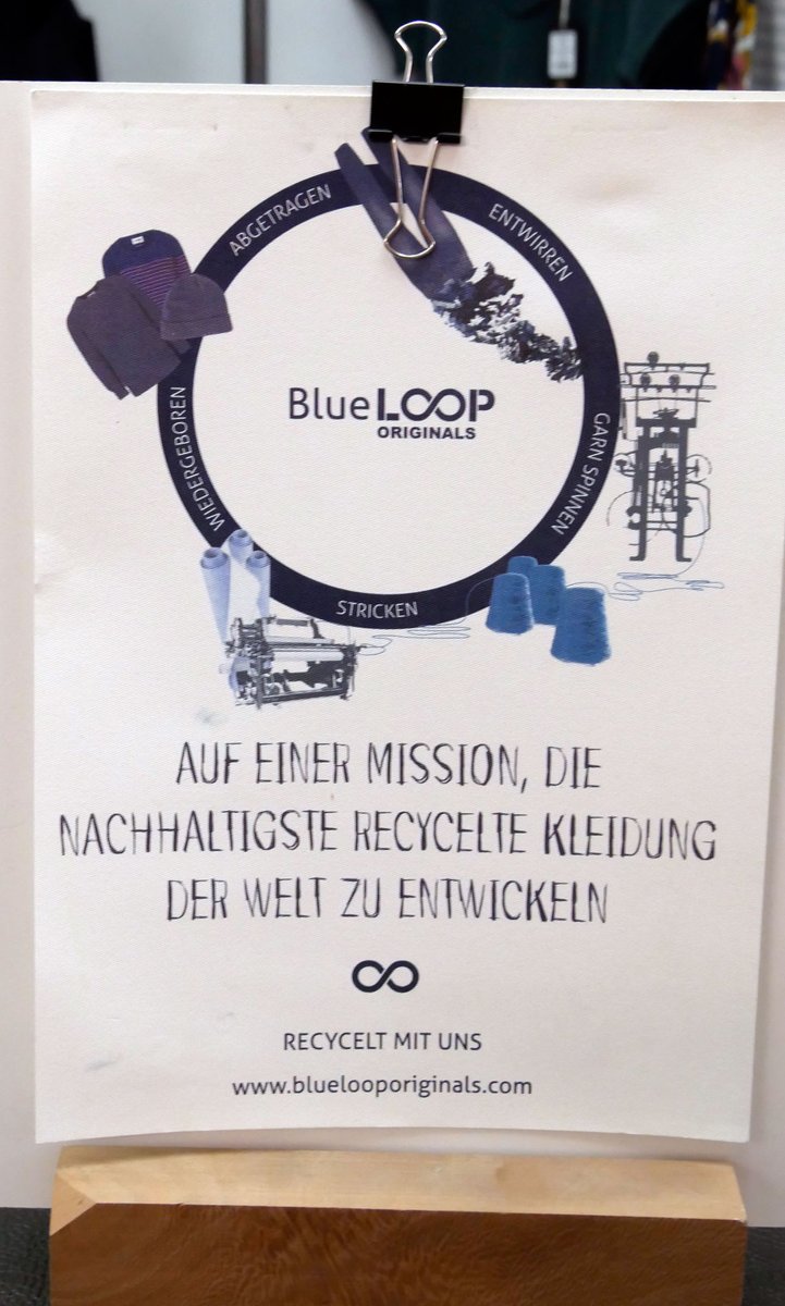 freewalkingac's tweet photo. T-Shirts und Hoodies aus kaputten Hosen? Das machen die https://t.co/61QsLLG0ve. Wenn die Hose nicht mehr für den Altkleider-Container taugt, bringt sie zu https://t.co/tqTpvO5DZE - dort werden sie gesammelt und weiter gereicht. Und nicht weggeschmissen ... https://t.co/sDRhJzVGkp