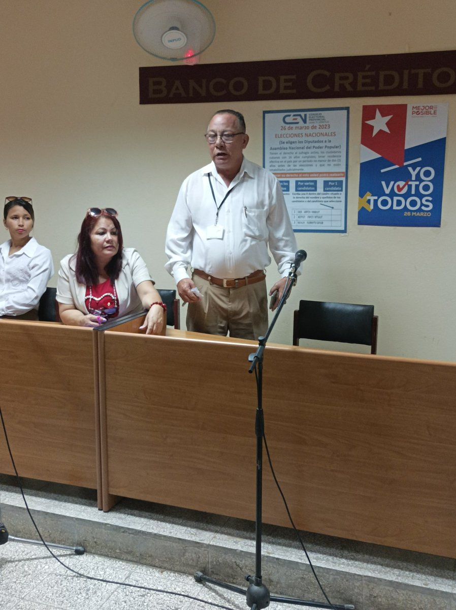 Com_Bandec_SSp's tweet photo. En el matutino especial, de Bandec SS, contamos con la presencia de Guillermo Jaime Díaz -Vocal del Consejo Electoral Provincial- quien nos actualizo del proceso eleccionario, ya estamos en #Modo26.
#MejorEsPosible
#YoVotoXTodos
#SanctiSpíritusEnMarcha
#BandecNoSeDetiene https://t.co/r8DLScw4Ut