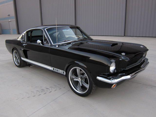 lippyent's tweet image. #FastBackFriday ! 🖤 ♥ 🥇