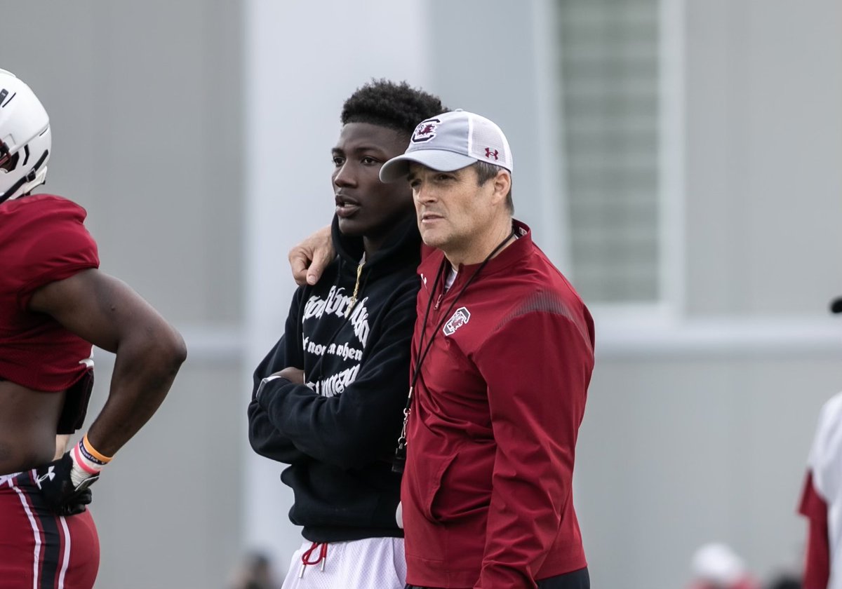 TheMazeoBennett's tweet image. Love