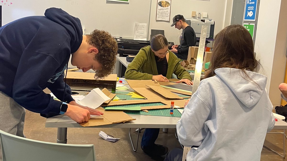 JuniorYearECHS tweet media