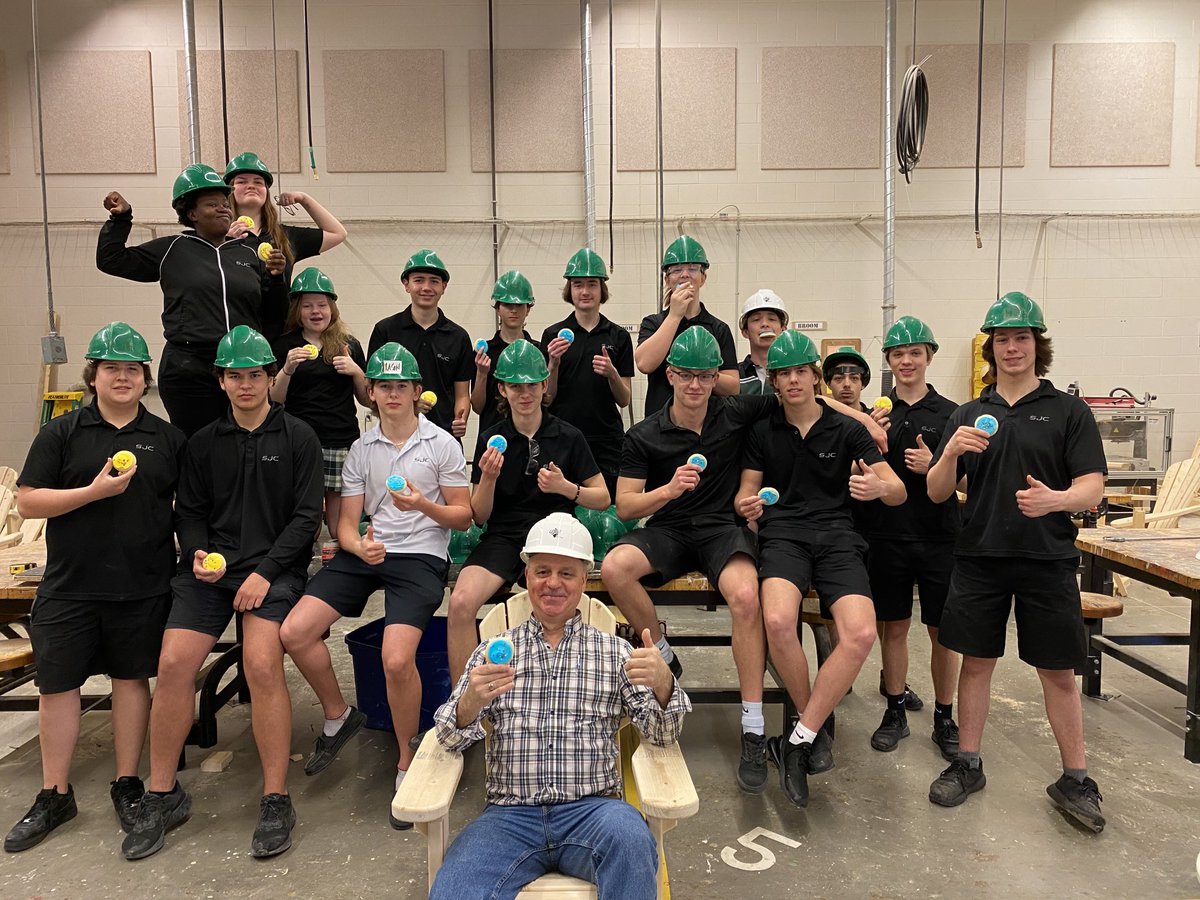 Construction tweet media