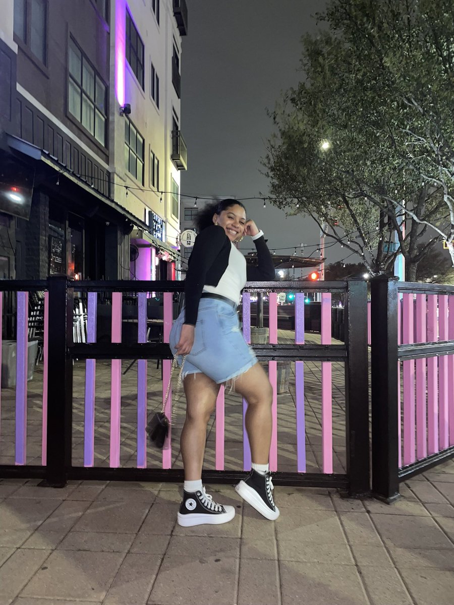 Mariee_ys's tweet photo. Was dragged out the house the other night and had the time of my life! 💜 https://t.co/v7tOtPGq8D