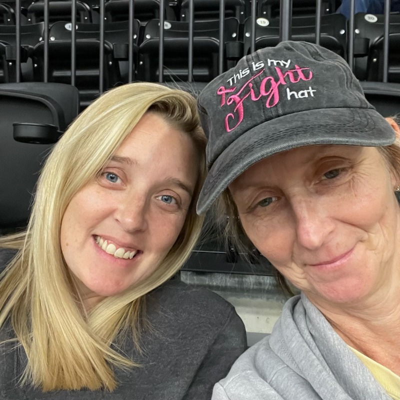 GEHealthCare's tweet photo. “Every one of my doctors said that if I had not had the ABUS test, then this time next year would have been a whole different story,” shared Donna, who is advocating for women everywhere to receive their annual mammograms.

Read Donna's inspiring story 👇

#CareWeek23 #Oncology
