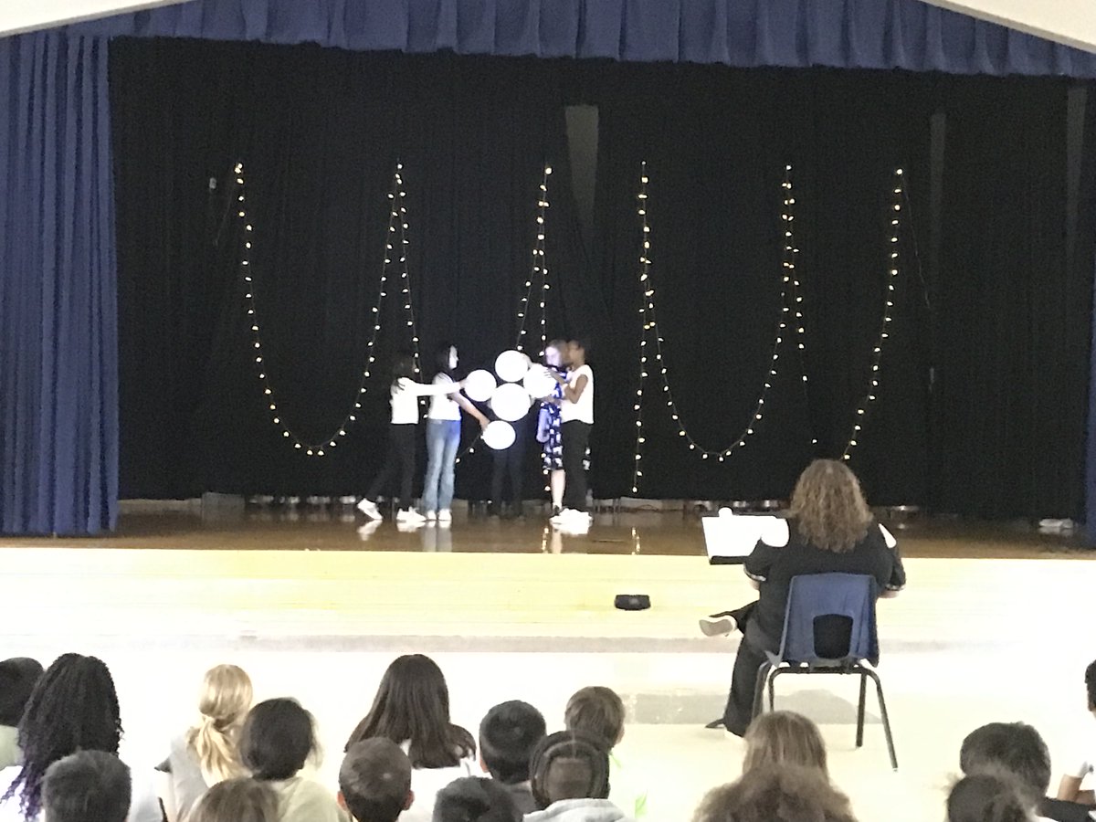 Polser_PE's tweet photo. The 5th grade talent show was amazing! https://t.co/tgLI5cLiQ5