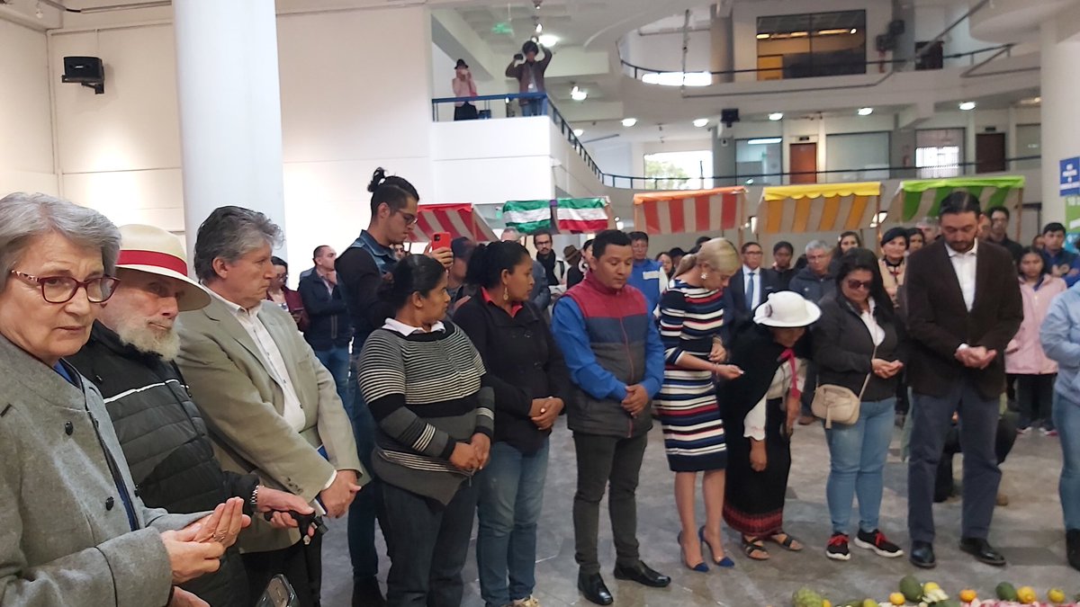 #AHORA  Ritual de agradecimiento  #38años @Maquita_Cjusto y resultados Convenio <a href="/ManosUnidasONGD/">Manos Unidas ONGD</a> con la financiacion de <a href="/aecidecuador/">AECID en Ecuador</a>  evento en alianza con la <a href="/PUCE_Ecuador/">PUCE Ecuador</a>