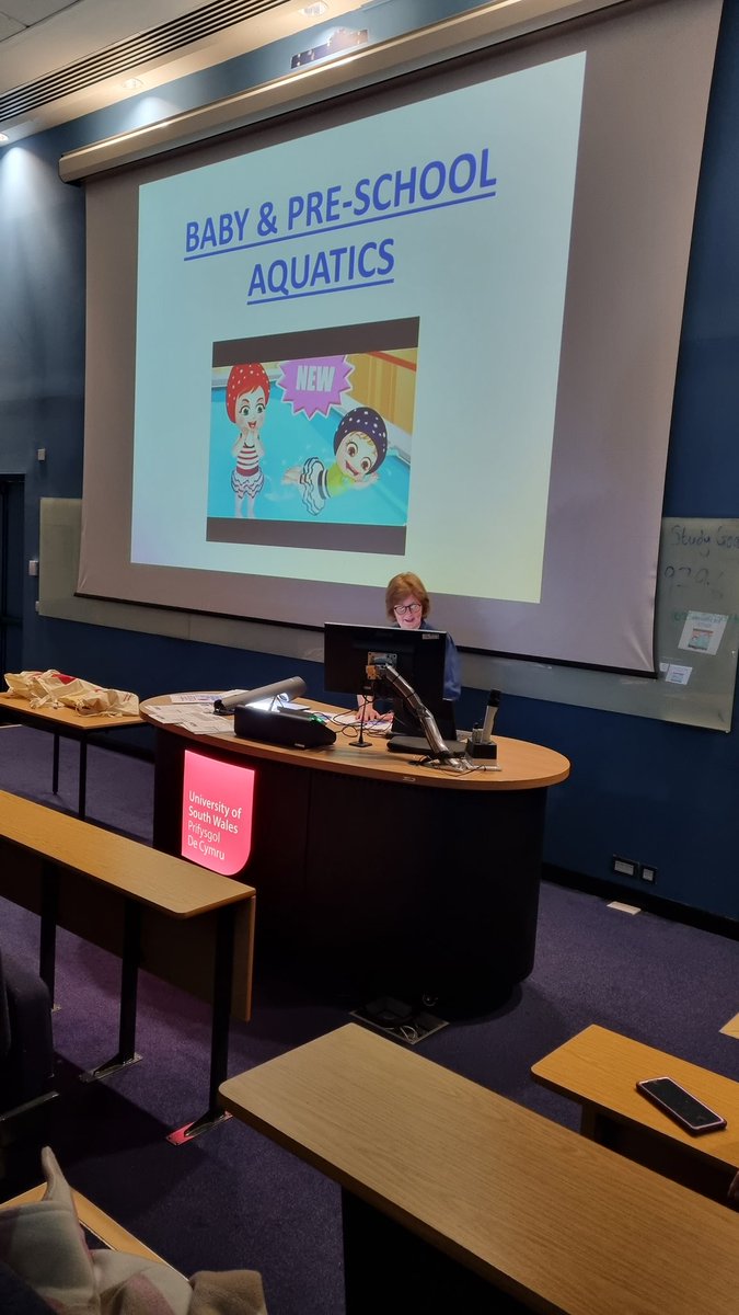 hayleylewishv's tweet photo. #SCPHN Student conference @usw_flse @USWHealthcare 
"Splash a Spry"Baby &amp; Pre - School Aquatics with Sue Grounds, Powys Health Board

@SAPHNAsharonOBE @iHealthVisiting @WeSchoolNurses  @WeHealthVisitor 
@DwynwenSpargo @Michellet15 @pairuo https://t.co/4idJlMlWOr
