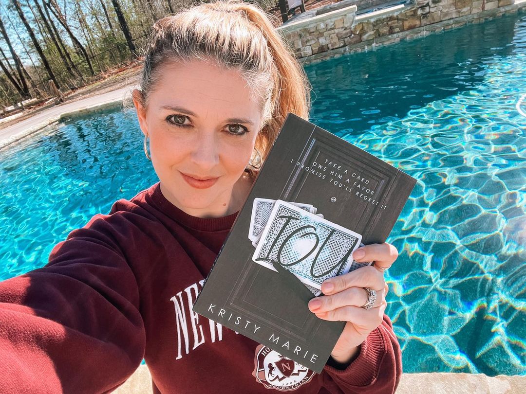 authorkristym's tweet photo. I did a thing….again! Take a look at the alternate cover for IOU! I call this one Ainsley’s cover!

This version is exclusive to book signings and my website. 
https://t.co/UWeeY69iiz
 
Do you love it as much as I do? 😍 

Thank you @honeyandsindesigns for nailing this beauty! https://t.co/rN4Mw8oDdB