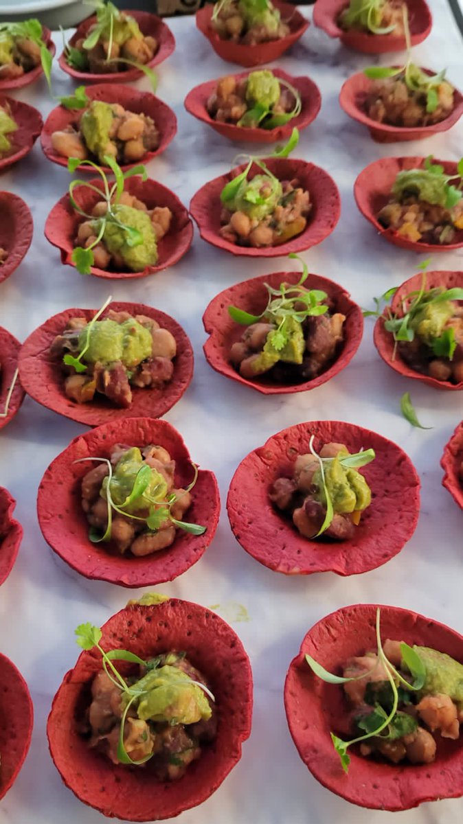 Congratulations from everyone at campus eats, enjoy your day! #StirGrad