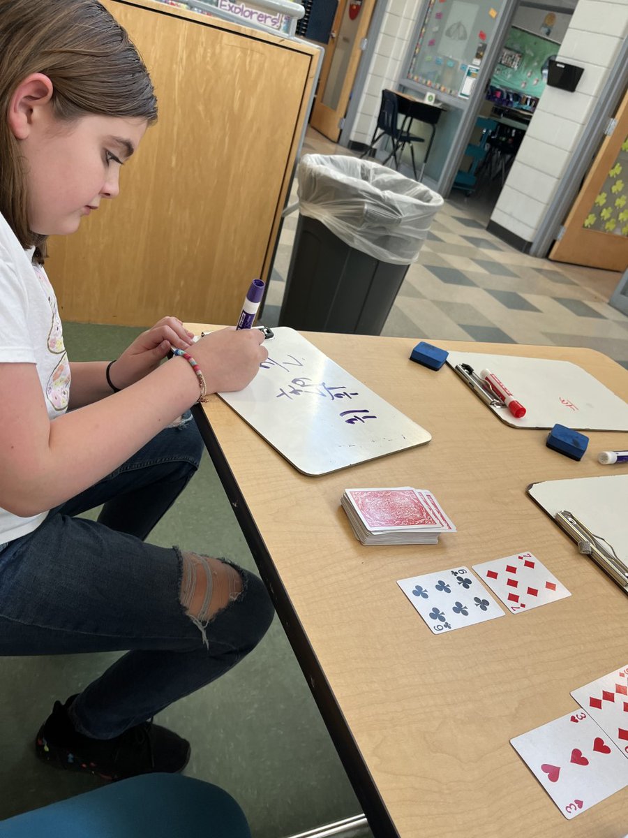 PoquosonSchools's tweet image. The PES March Mathness was a huge success! Thank you to the staff and families for further supporting our students to engage in fun educational activities!

#PoquosonES #MarchMathness #HandsOnLearning