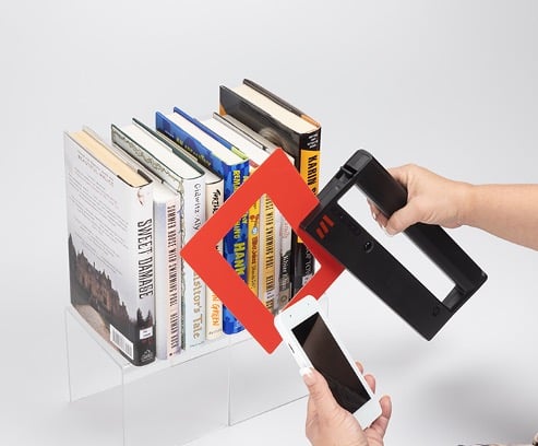 bibliotheca_fr's tweet image. Le DLA InventoryWand repensé, conçu spécifiquement pour les bibliothèques, combine une puissante baguette RFID sans fil avec une tablette Android séparée. Téléchargez le document d&apos;une page pour plus de détails bit.ly/408ozgO #Library #LibraryTools #LibrarySolutions