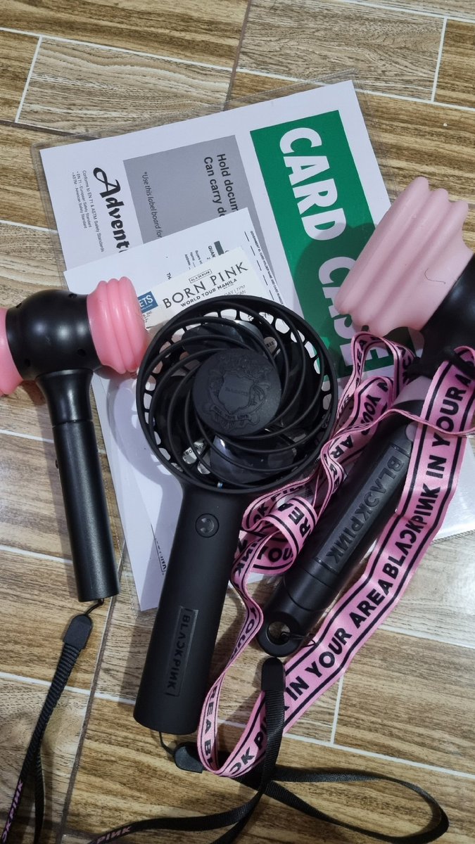kimjichujs's tweet photo. Ready nako sa concert ahckkk!!!! https://t.co/oiT0tbYIBm