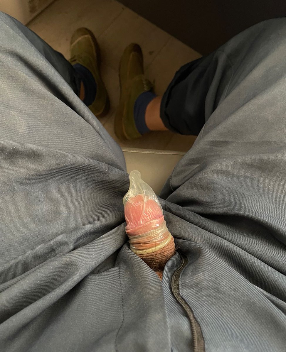 一身汗臭的臭民工戴着避孕套