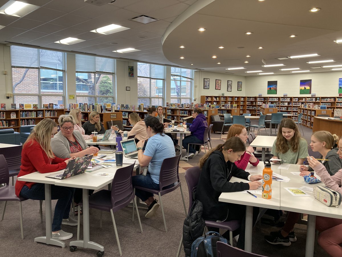 hlcD70's tweet photo. Last day before break and the #HighlandReads committee was hard at work on the process of selecting our fall 2023 title possibilities! Incredibly grateful to the students and teachers who volunteer their time to lead the program! #d70Hornets #LibrariesBuildCommunity https://t.co/y5hQeoCi3x