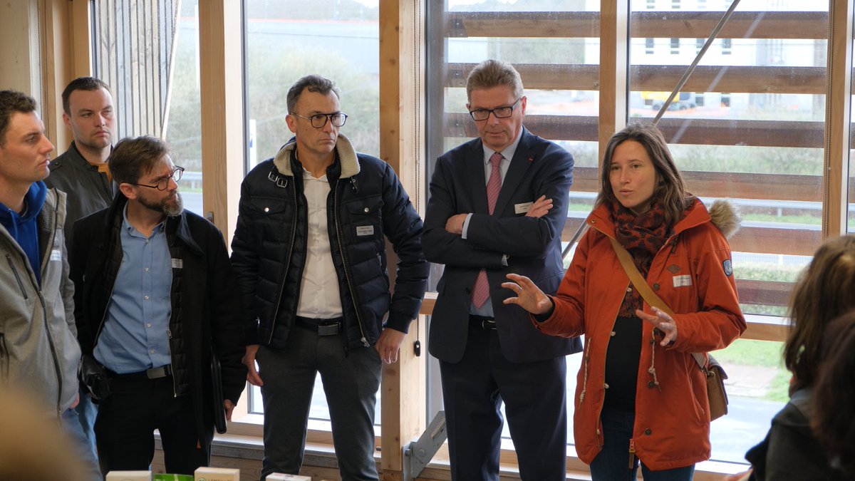 👏 [Inauguration] 👏Grand bravo pour la création du nouvel atelier de légumes secs et le bâtiment tertiaire construit en chanvre à Mouilleron-le-Captif, pour de nouvelles ambitions de développement pour les légumineuses alimentaires et le chanvre🌱

#PositiveAgriculture