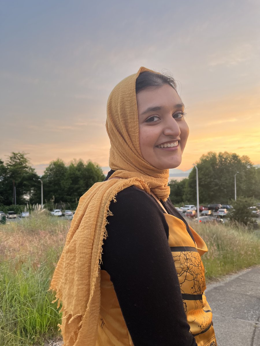 cswemfp's tweet photo. Ramadan Mubarak! Today, take time to read reflections on the auspicious observance of Ramadan, and it’s connection to mindfulness, mental health, and the essence of social work, written by Alizay Sajjad, a current fellow and MSW candidate @ColumbiaSSW. https://t.co/8VPTkYGCZ4 https://t.co/y2Zt96K4UO