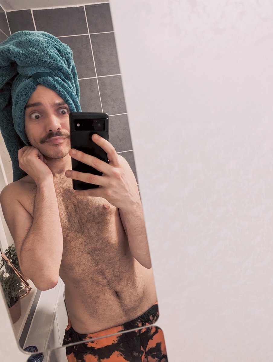 theneonrequiem's tweet image. Can I just say, cas I keep seeing this talking point from TRAs aimed at me and any other GC people who sub to Twitter Blue:

I don't care about a blue badge, idiot. I like the features Twitter Blue gives me. I like supporting a platform that is at least aiming for me to have some…