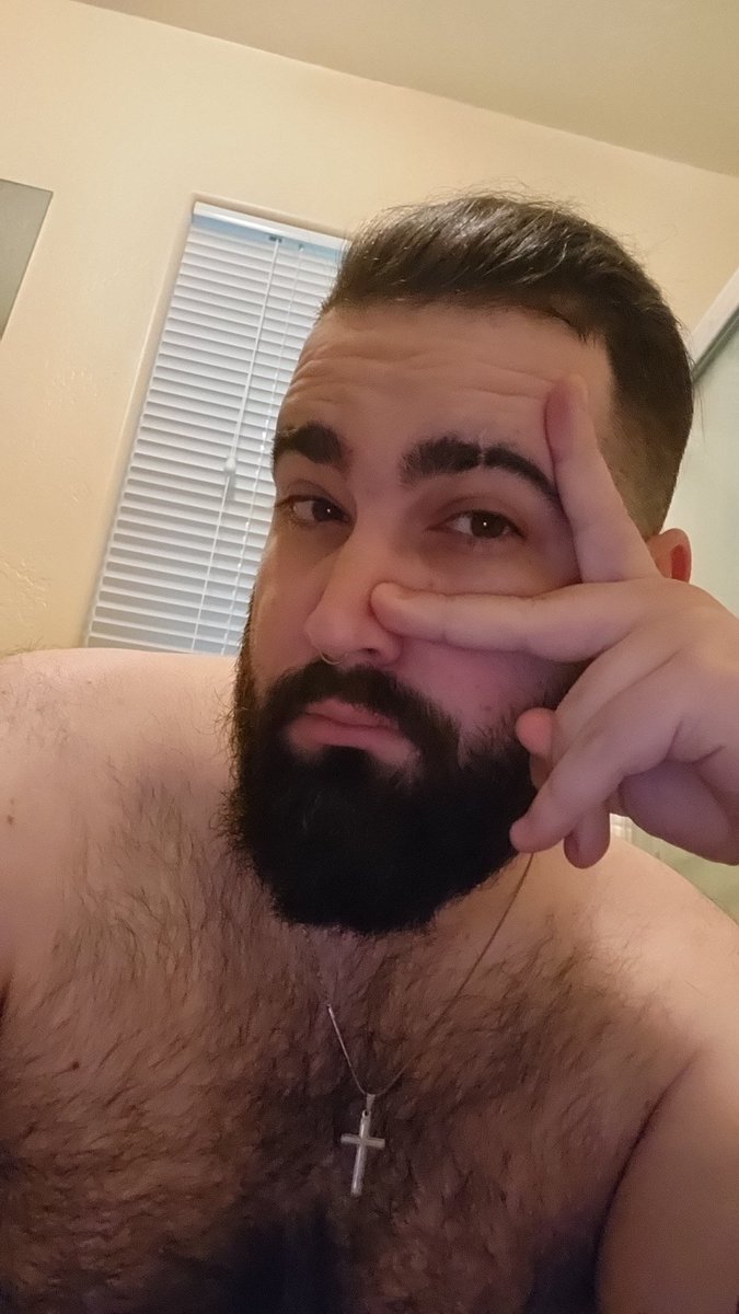 NumskullTV's tweet photo. The hardest decision I'm gonna make this weekend is today... #DiabloIV or #ResidentEvil4Remake ... Live in 30 on #KickStreaming and #twitch, links in comments in the meanwhile enjoy this #poopselfie https://t.co/QrUuyrqPp7