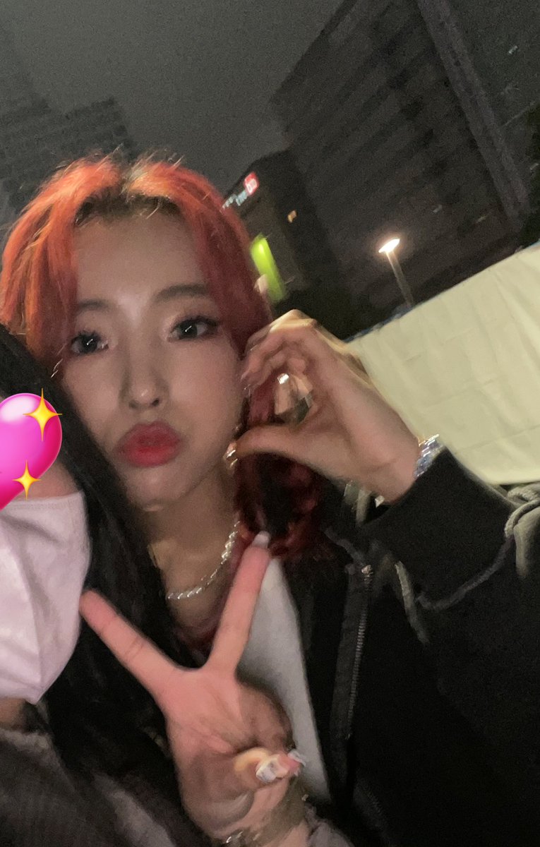03_1224ring's tweet photo. ずっと大好きおめでとう💙💙💙💙💙💙 https://t.co/DHlGVwGXoU