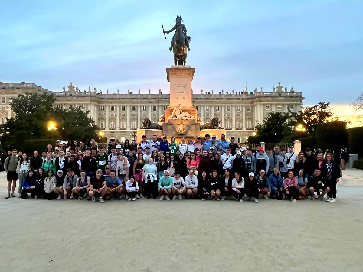 stmarysedenderry (@smesecondary) on Twitter photo ✈️✈️Group photo time outside the magnificent palace in Madrid! It's been an amazing experience for our TY students, with beautiful weather & an action-packed itinerary 🇪🇸 <a href="/YourTYNews/">Transition Year News</a> <a href="/tydotie/">TY.ie</a> <a href="/offalylocalnews/">Offaly Local News</a> ✈️✈️Group photo time outside the magnificent palace in Madrid! It's been an amazing experience for our TY students, with beautiful weather & an action-packed itinerary 🇪🇸 <a href="/YourTYNews/">Transition Year News</a> <a href="/tydotie/">TY.ie</a> <a href="/offalylocalnews/">Offaly Local News</a>