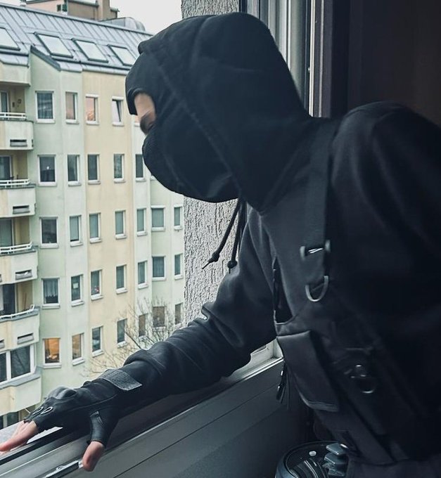 I sat my target on you
Its only a matter of time ??
#master #kanake #cnc #rp #arab #sir #man #bi #alpha