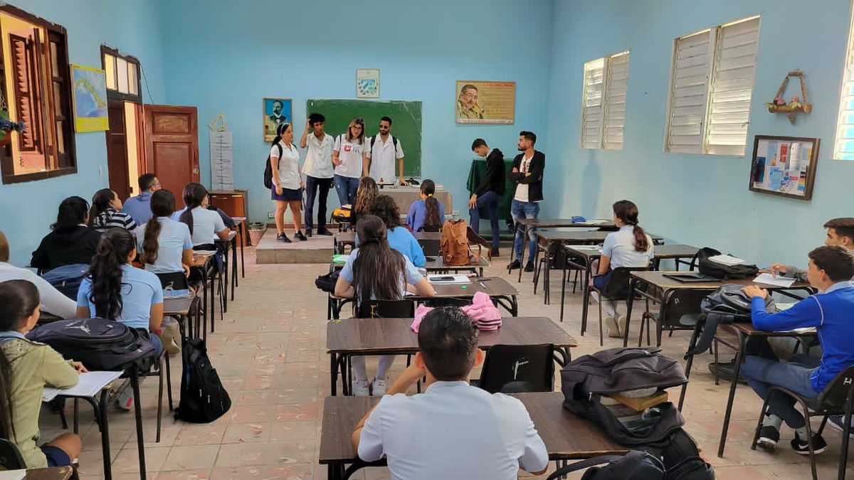 feucm_may's tweet photo. …porque Mejor es Posible ❤️🇨🇺🙌🏻
FEU🤜🏻🤛🏻FEEM 
#Elecciones2023 #FEUdeCuba #MejorEsPosible https://t.co/DPf5ec1b52