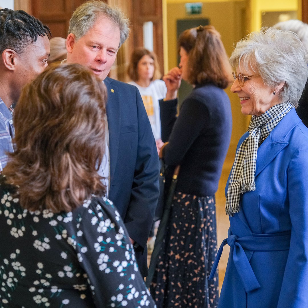 RoyalFamily's tweet photo. 👇 From visiting the set of Coronation Street, to meeting Ukrainian refugees in Poland, take a look at the highlights of this week’s Royal activities, events and engagements.