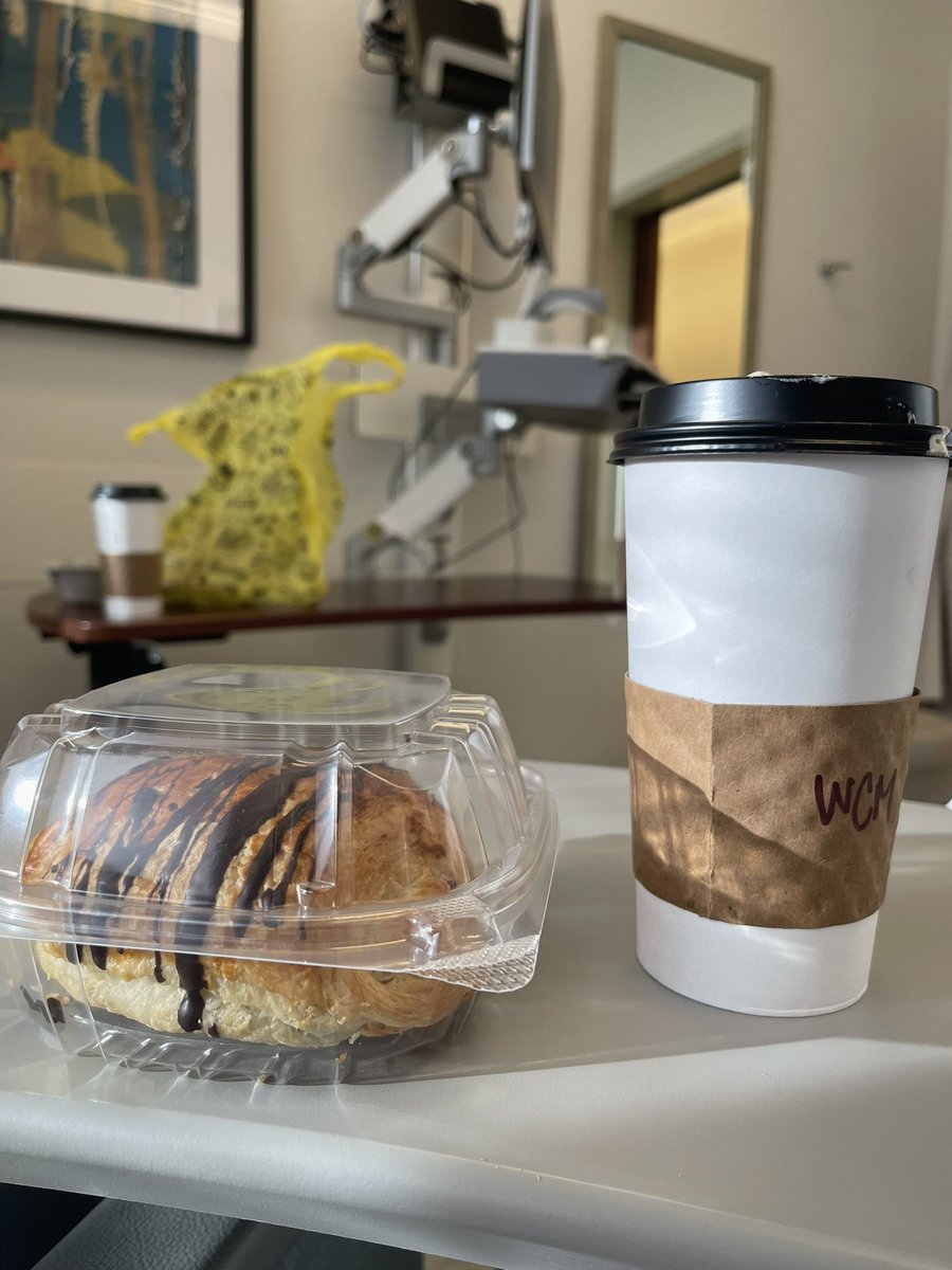 TheGeekKrys's tweet photo. My incredible wife got me some snacks for my infusion. #ASWarrior #arthritis https://t.co/tHkCTu84Ps