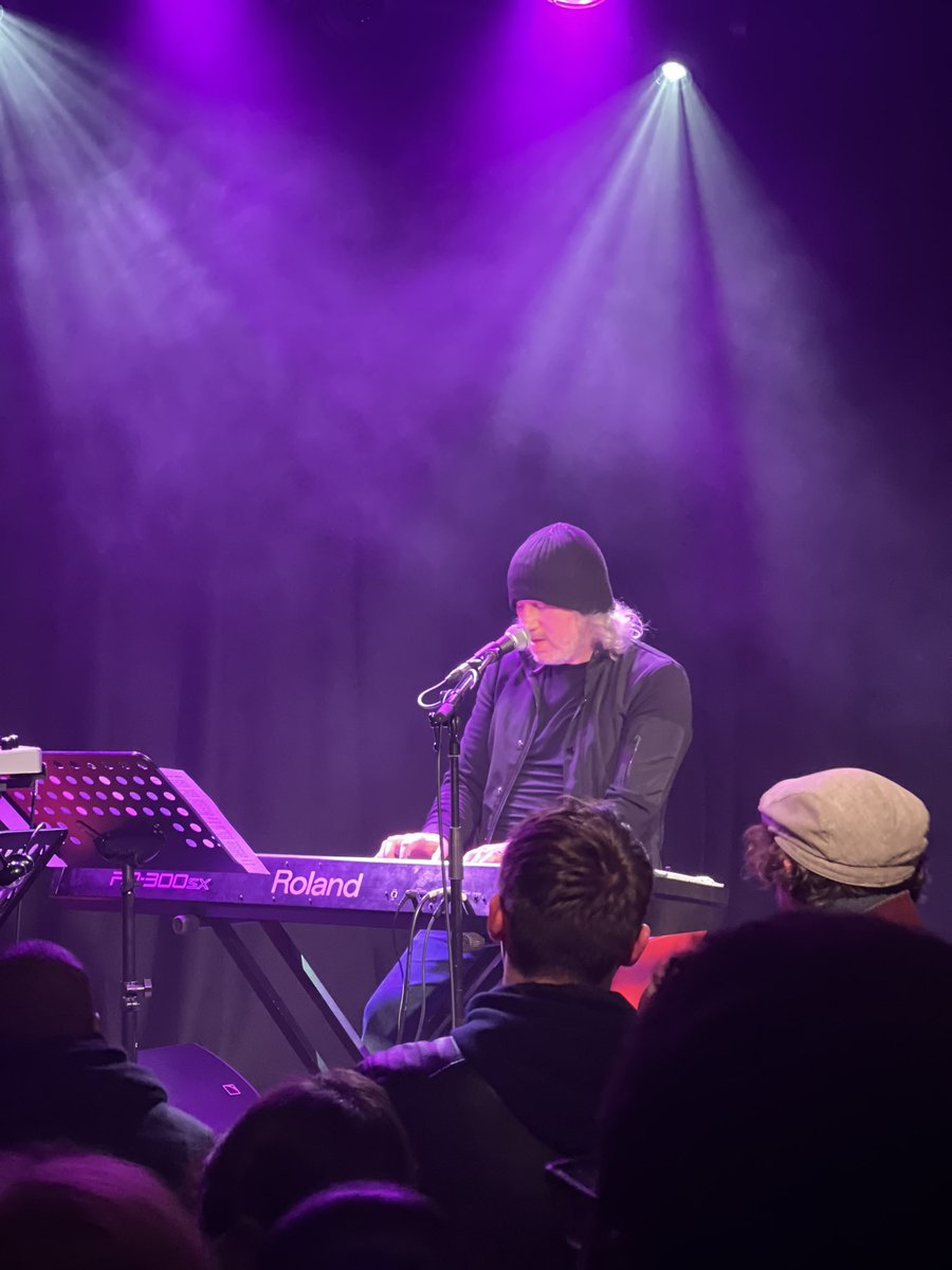 Nick Winter tweet media