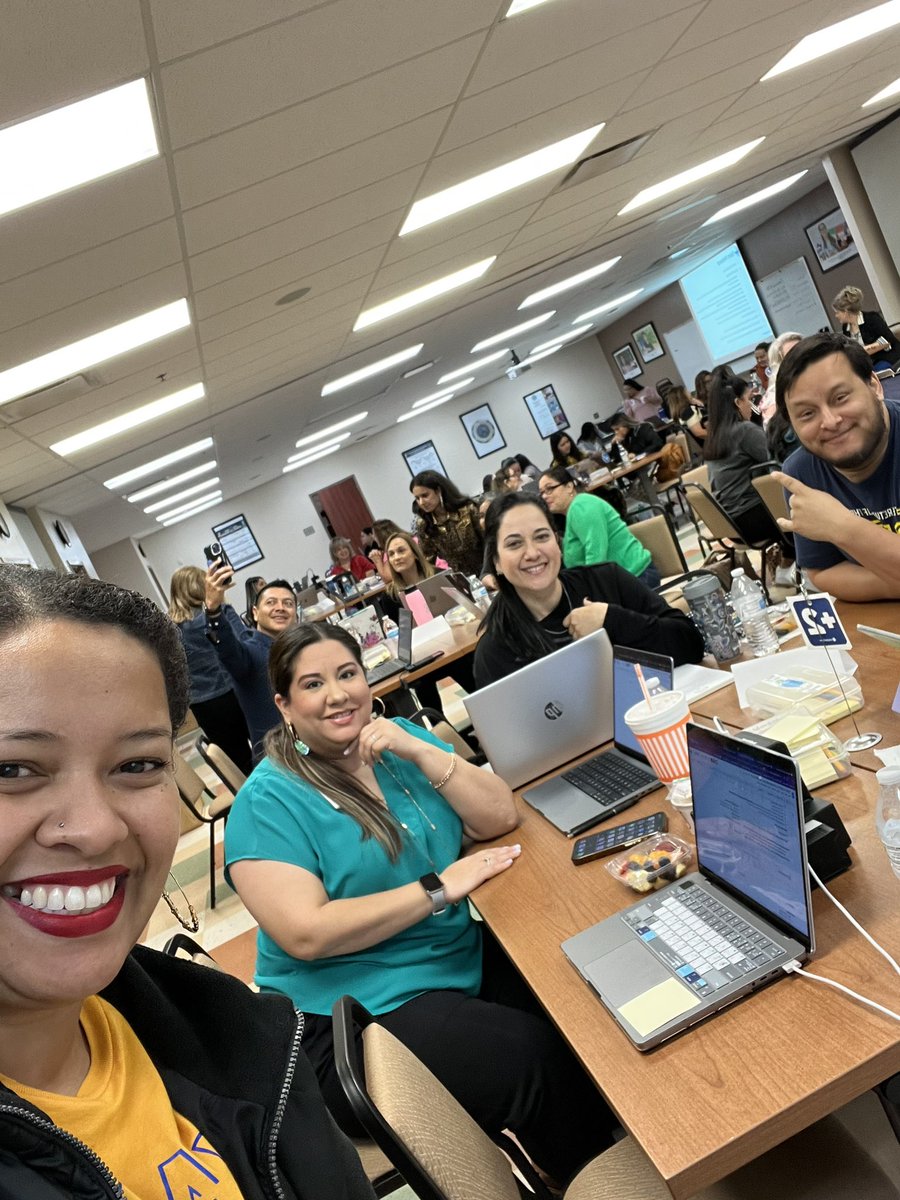 Thuerta24's tweet photo. Team Innovators are ready for this Amazing Training Day!!! @HarlingenCISD @engage_learning @ThadMisterG @HCISDCurriculum #engage2learn #RBIS #empoweringyouallthewaythrough https://t.co/MeqppyvliK