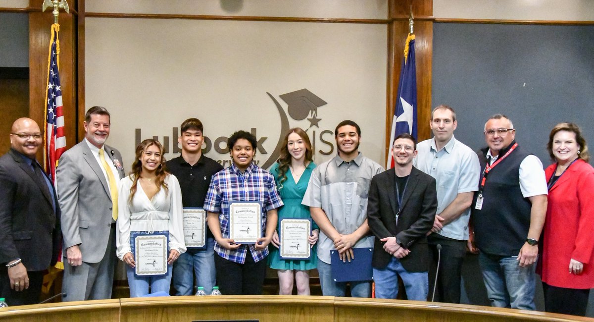 Lubbock High Wrestling tweet media