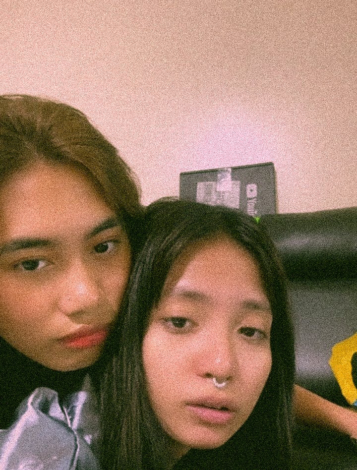 iskamalysis's tweet photo. si pogi at ganda, bagay na bagay talaga https://t.co/kiymUe2i41