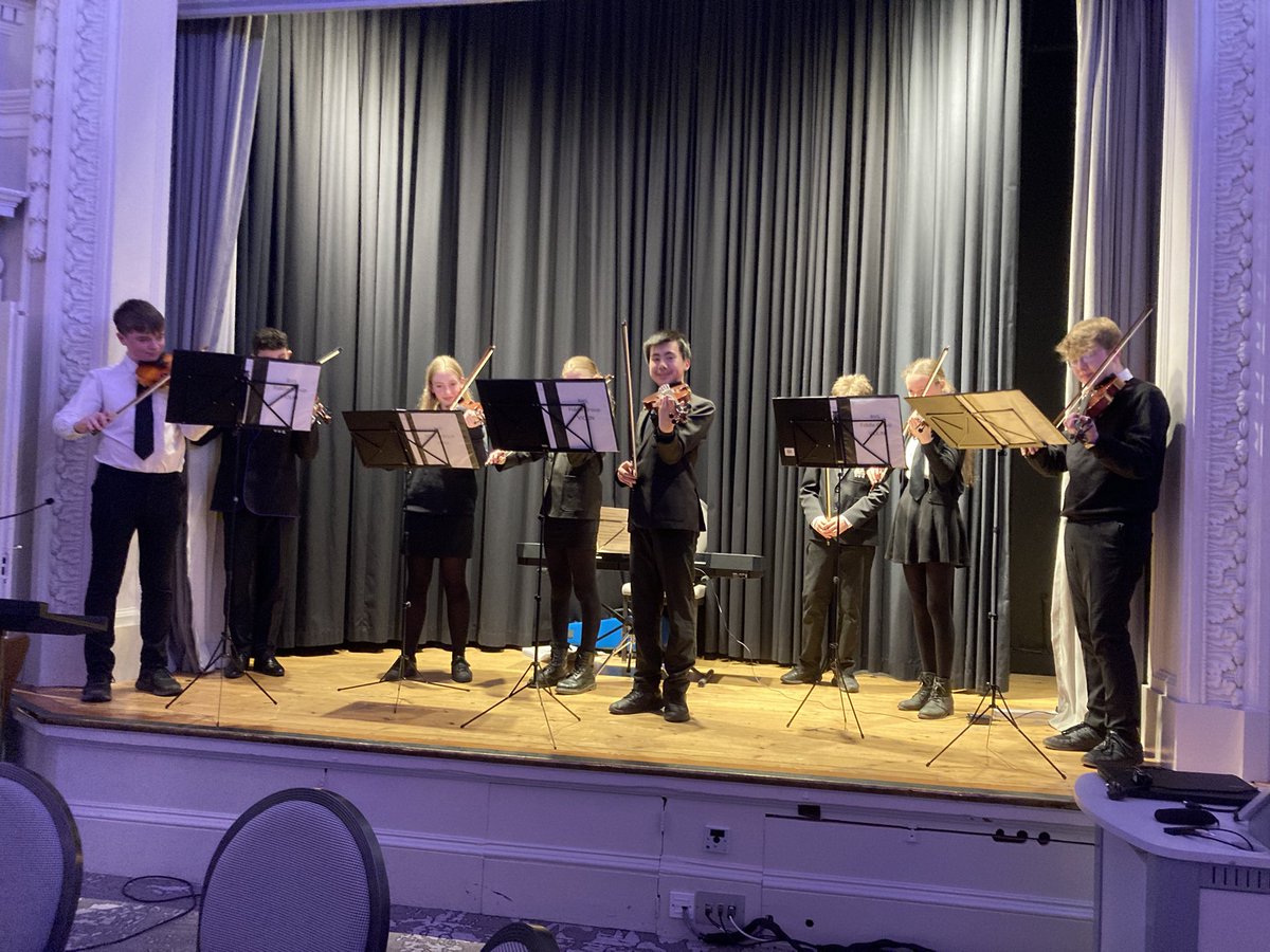 Great dinner with our Edinburgh FPs. School Captain Ian Dunlop spoke and piped himself in to the top table!