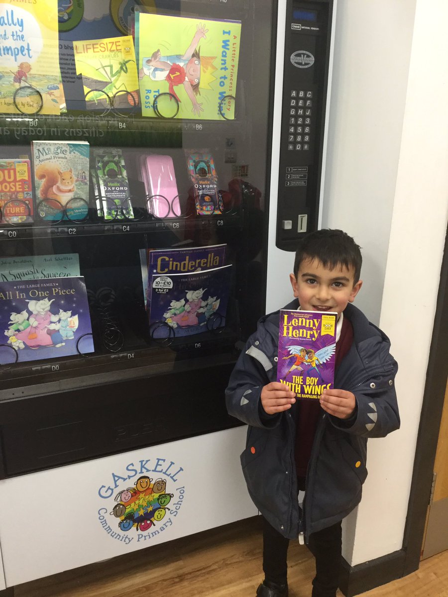 GaskellEyfs's tweet photo. Sunshineβs reading challenge winner today!! #superreading π https://t.co/YdG5HIAClW