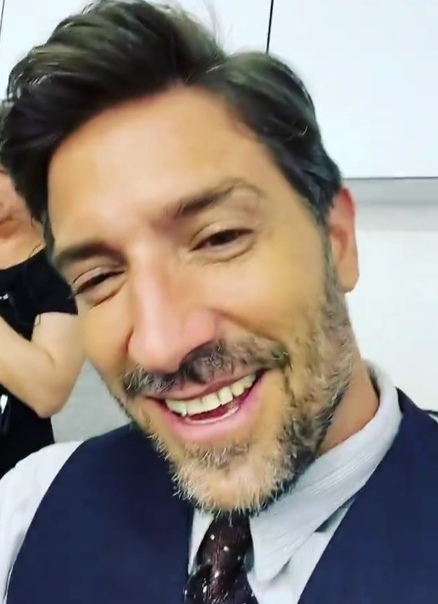 ChocarroARG's tweet image. Detrás de cámaras de #LasPelotaris1926 💚📸💯👏🏻 Ya disponible un nuevo capítulo imperdible por @ViX_plus con @DavidChocarro @zuriavvega #TeamAlejandro 💚