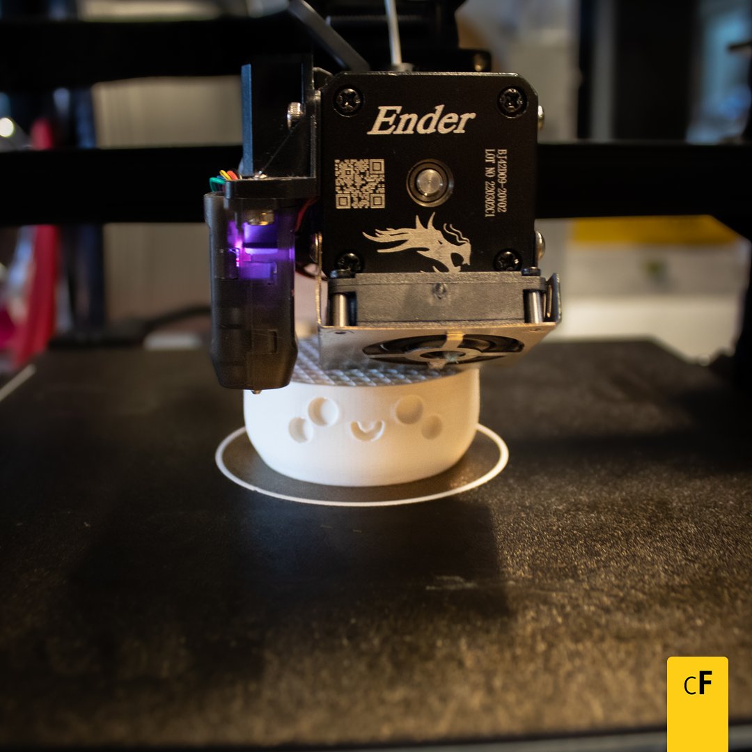 ColorFabb's tweet photo. One of the printers in our print lab is printing this adorable little marshmallow in PLA/PHA today!

👉https://t.co/SWC2TDfrIg

#colorFabb #3Dprinting #Filament #AdditiveManufacturing #3Dprint #FilamentFriday #3DPrintingCommunity #3DPrintingMaterials #PLA #PHA #PLAPHA #Ender https://t.co/v0fjfqERrr
