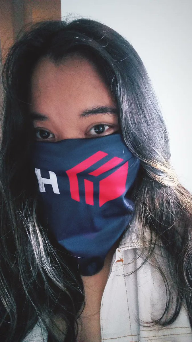 skymocaf's tweet photo. Finally got the chance to wear this cool hive mask. https://t.co/mJLyqjt2KJ