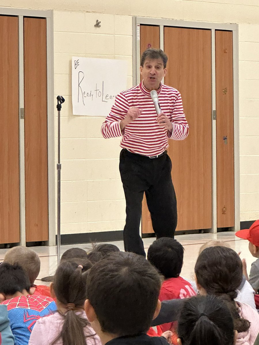 Celebrating the end of OBOS with a fantastic story teller! <a href="/DornNPD117/">Dorn Elementary</a>