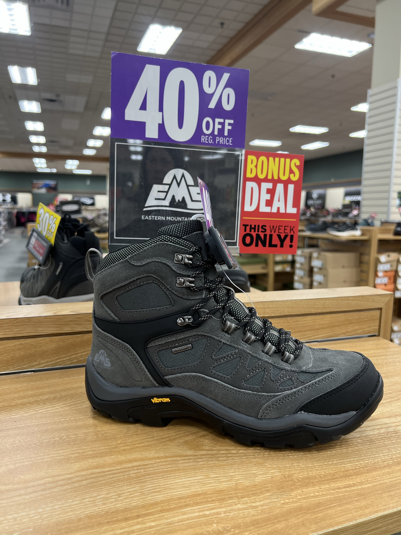 Bob's cheap stores boots