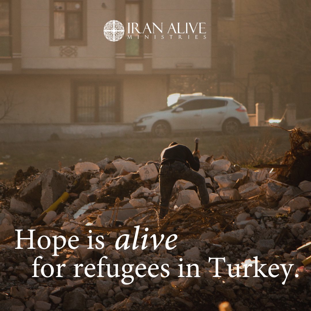 HormozShariat's tweet photo. Many have asked how Iran Alive is working with Iranian refugees in Turkey and Syria. We are actively on the ground, bringing important, necessary supplies into those that need them the most. 

To support those working on the ground, go to https://t.co/1W3Hbz8qIG https://t.co/Mb2qVFHAJp