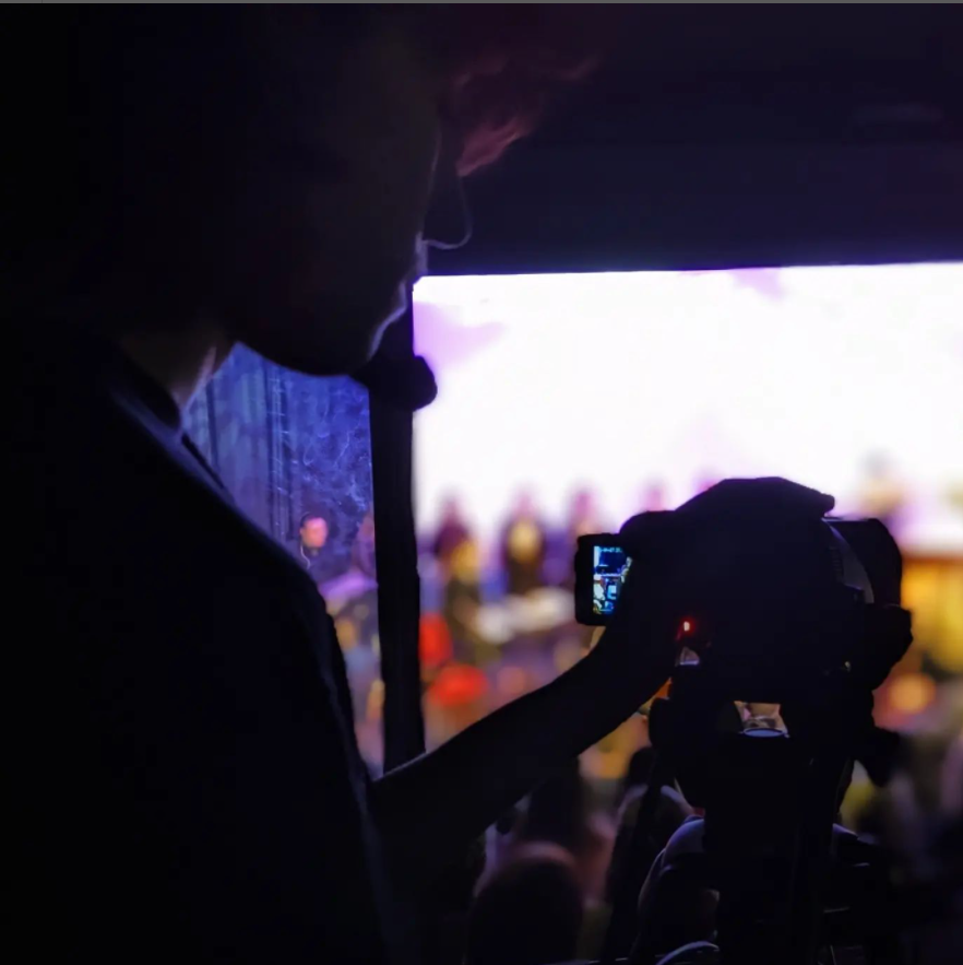 vocmedia's tweet photo. We had a mix of first year vocational media and first year a-Level film Studies come together to film the music concert Bernstein Mass.

Well done to all involved!
@RunshawCollege 
#media #video #mediaproduction #liveshow  #cameraop #director #visionmixer #btecmedia  #runshawtv https://t.co/Fh0JVX94LH