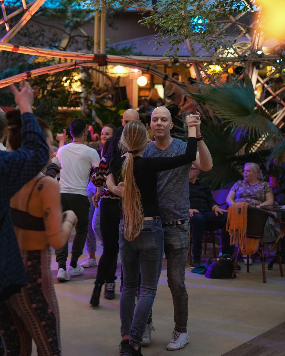 LatinWeekender's tweet image. Alle foto's van Latin Weekender 2023 staan nu online op onze Facebookpagina! 💥 Spot jezelf, tag je vrienden &amp;amp; Enjoy!! 🤩🔥 Fijn weekend!

👉 facebook.com/latinweekender