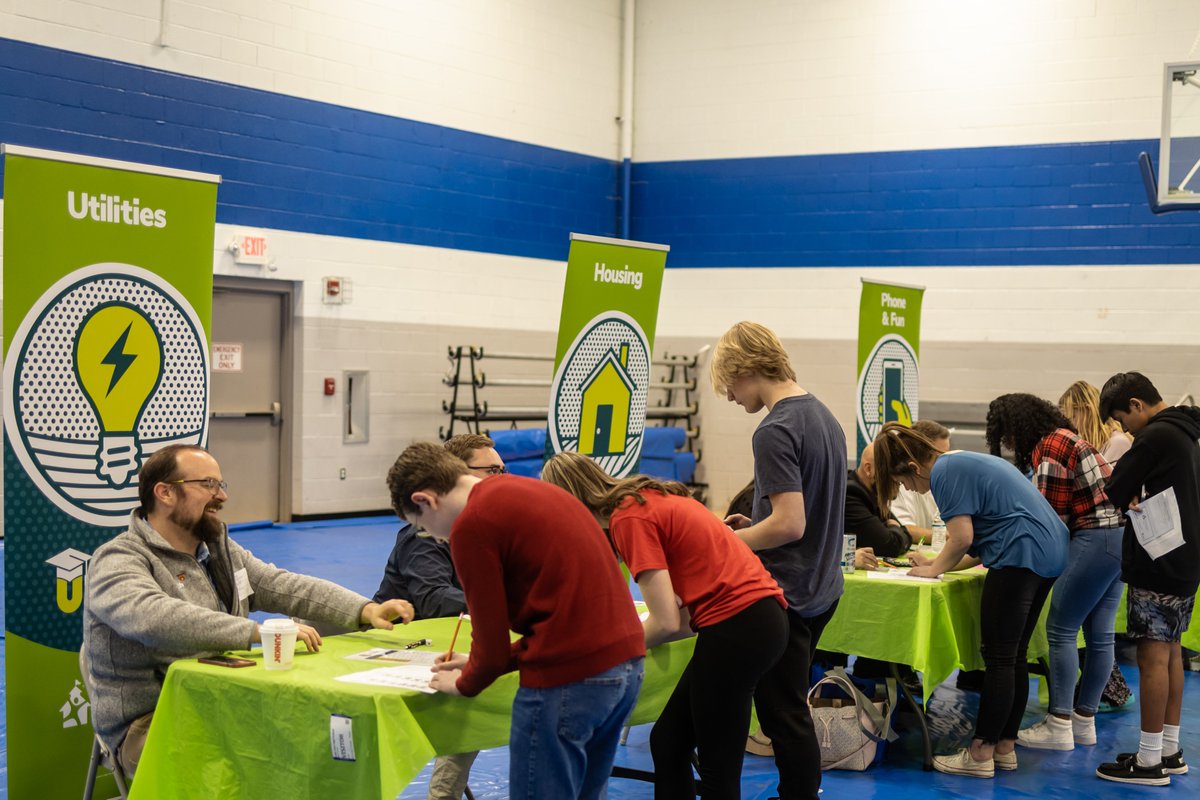 CatoosaSchools's tweet photo. Students at LFO and @RHS_Tigers 
participated in Reality U this week.  This simulation helps students to understand some of the financial realities of adult life.  Thank you to all staff, CIS and business community volunteers who helped make this possible. #ECEDWE #RealityU https://t.co/SOTsuCooWA