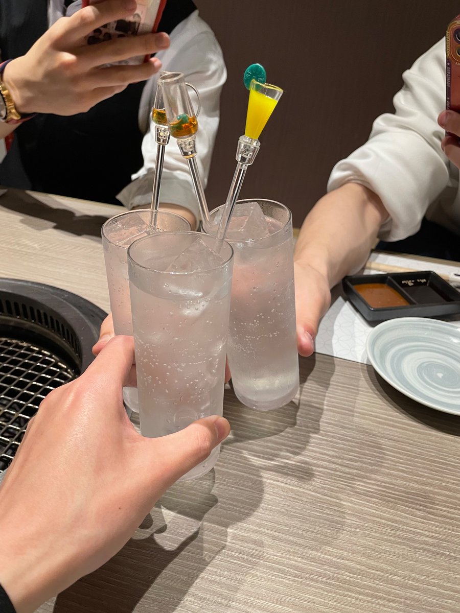 Rion_lio's tweet photo. 飲み https://t.co/QkWydT4Xu8