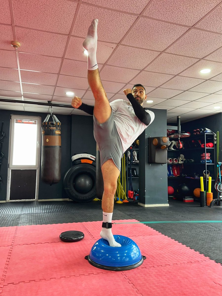 mehmetmistikk's tweet photo. Haftayı zirvede kapatıyorum. 🚀🔝
#kickforwin 🦶🏼 https://t.co/hEA7V0bRpu